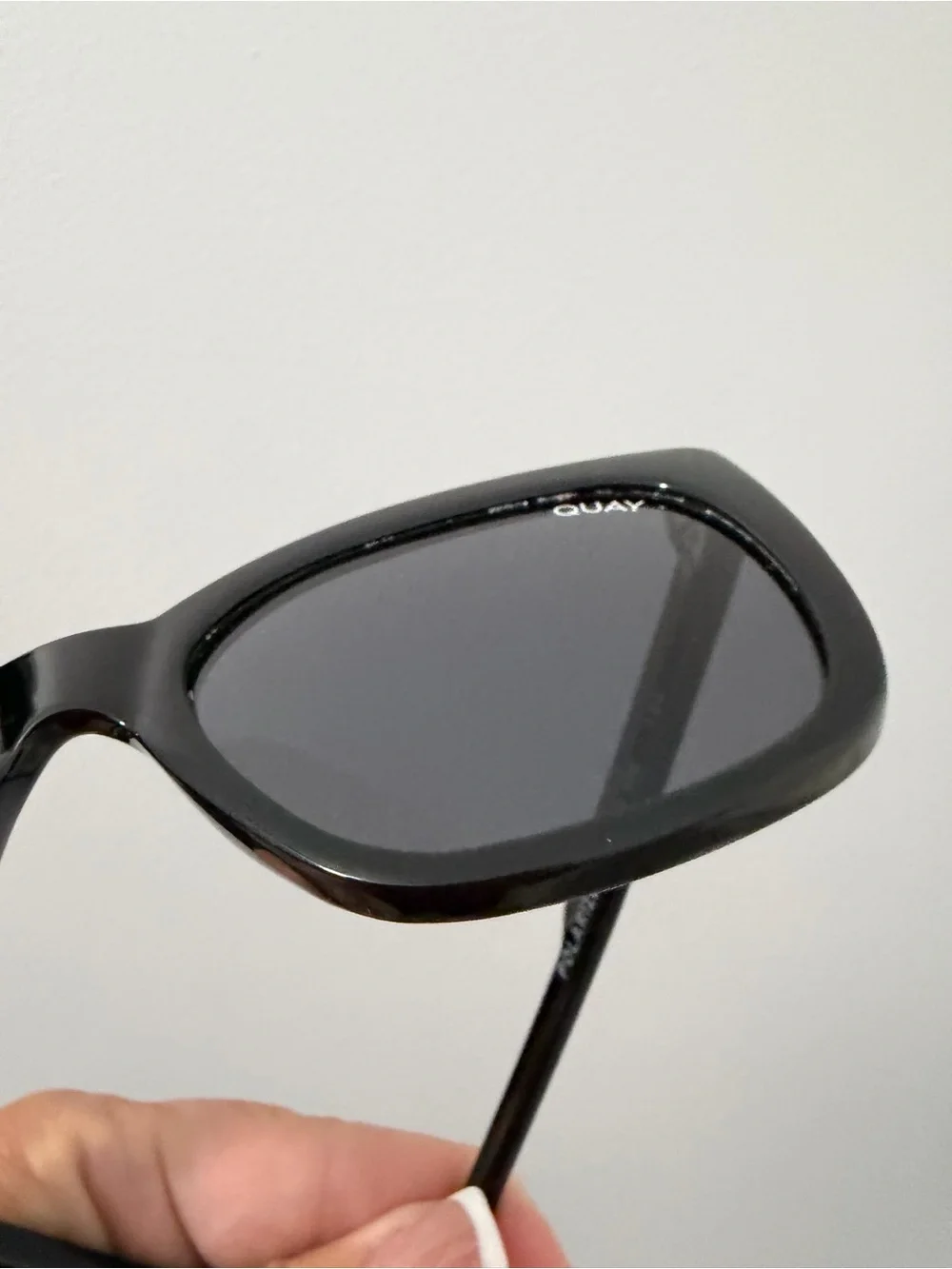 Quay Australia classic sleek